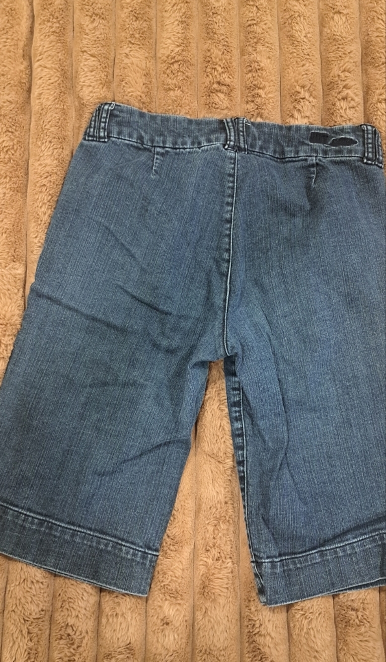 Kut from the Kloth Women's Denim Bermuda Shorts - Blue - Picture 6 of 9